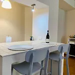 Apartman Casa Di Chica Castiglione Falletto